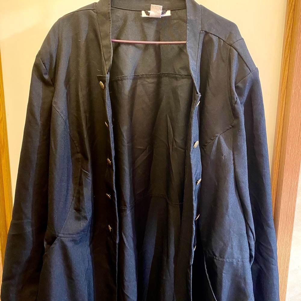 Roaman’s trench style coat. 5 button. ***SIZE 34W black. NWOT